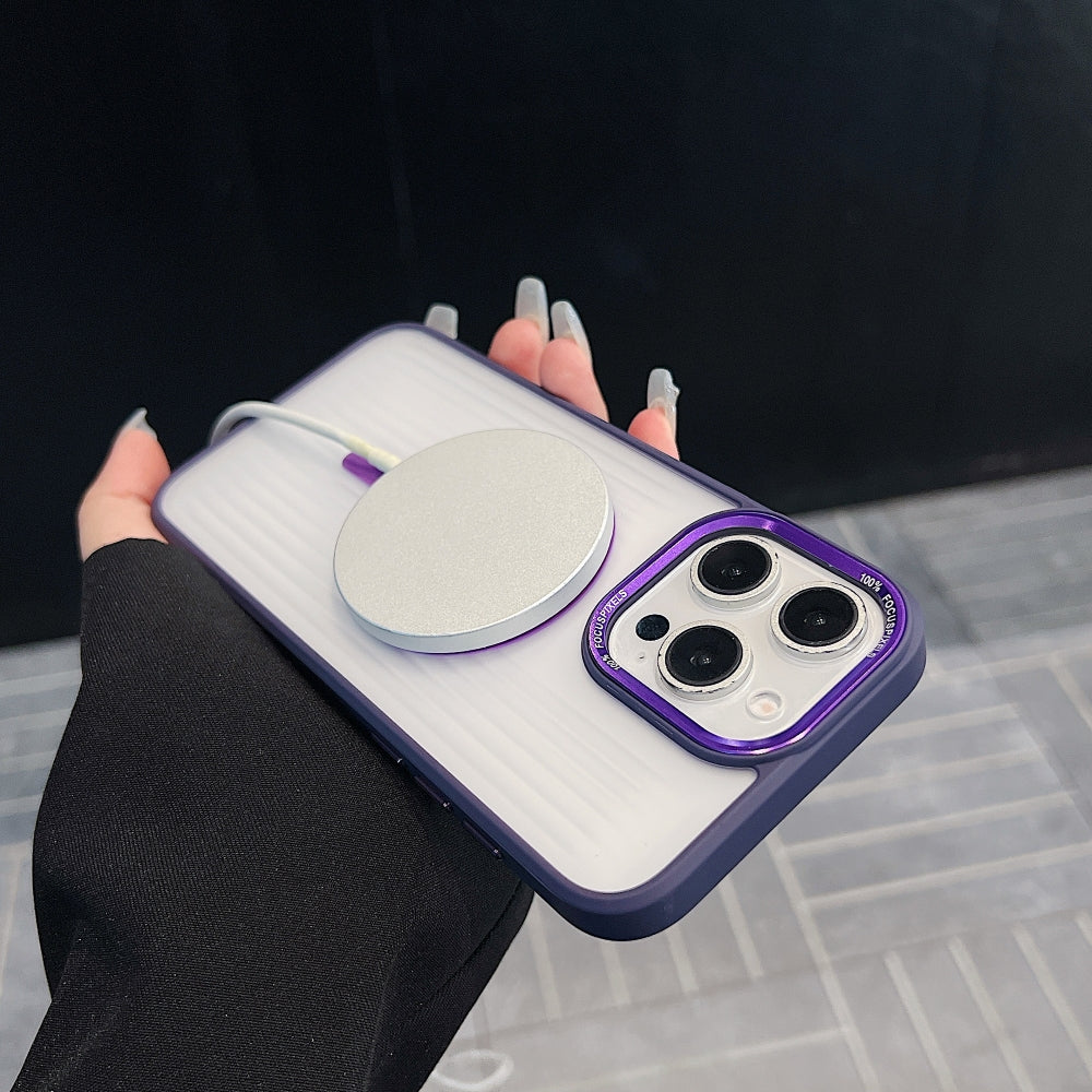 Metal Lens Frame Magnetic Wireless PC (Hard) iPhone 16 Case