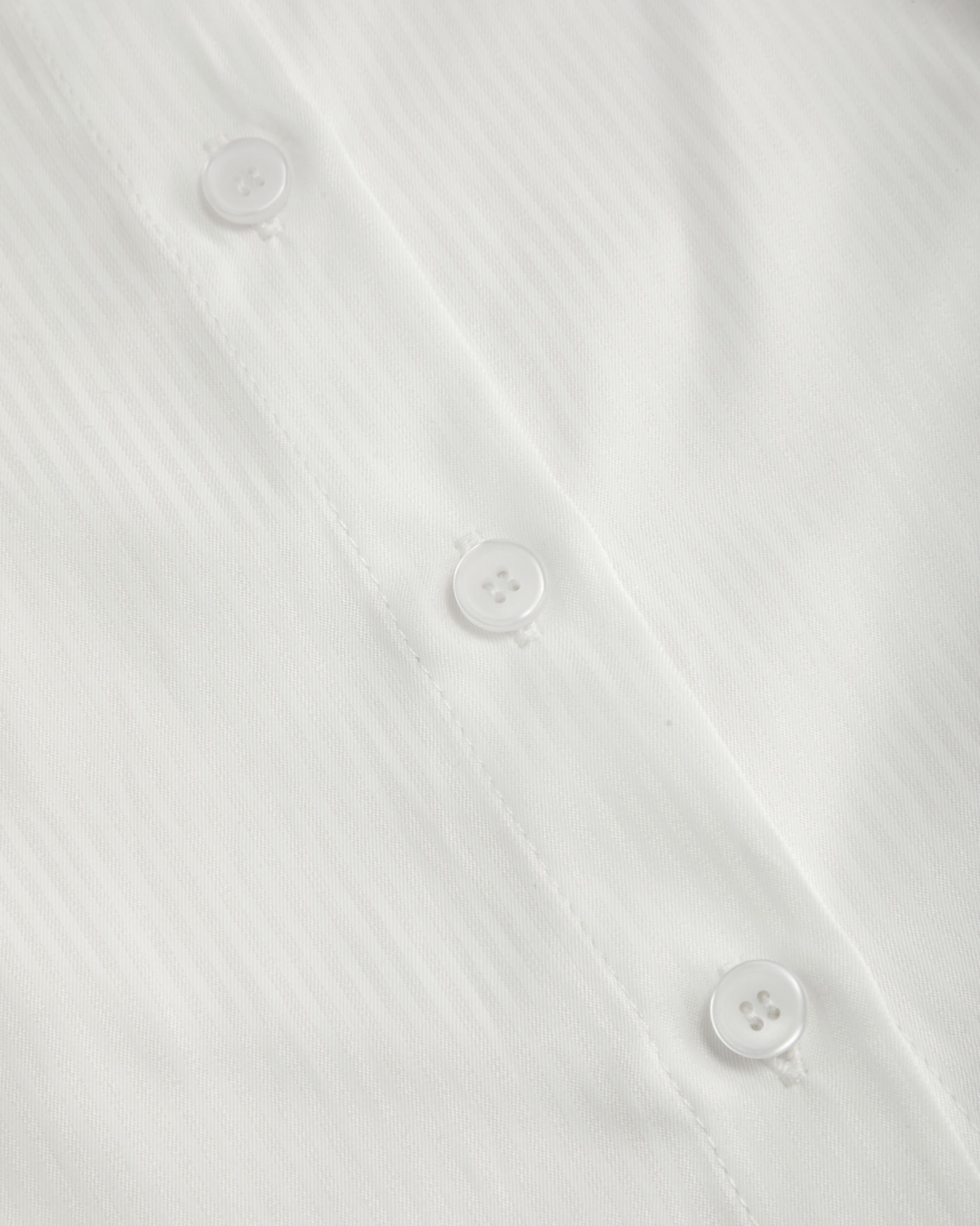 White Fitted Short Sleeve Shirt