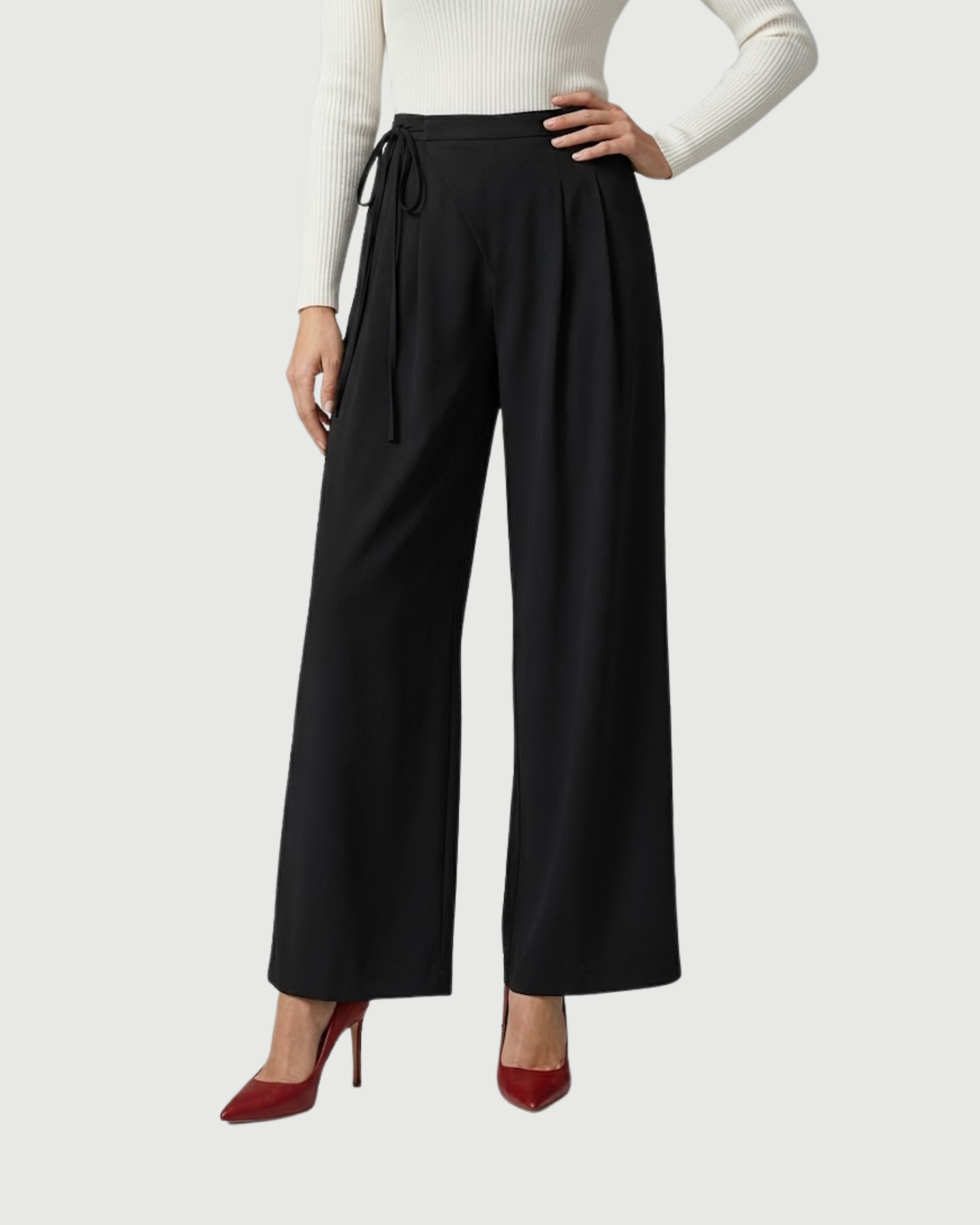 Tie-Side Pleated Trousers-Black