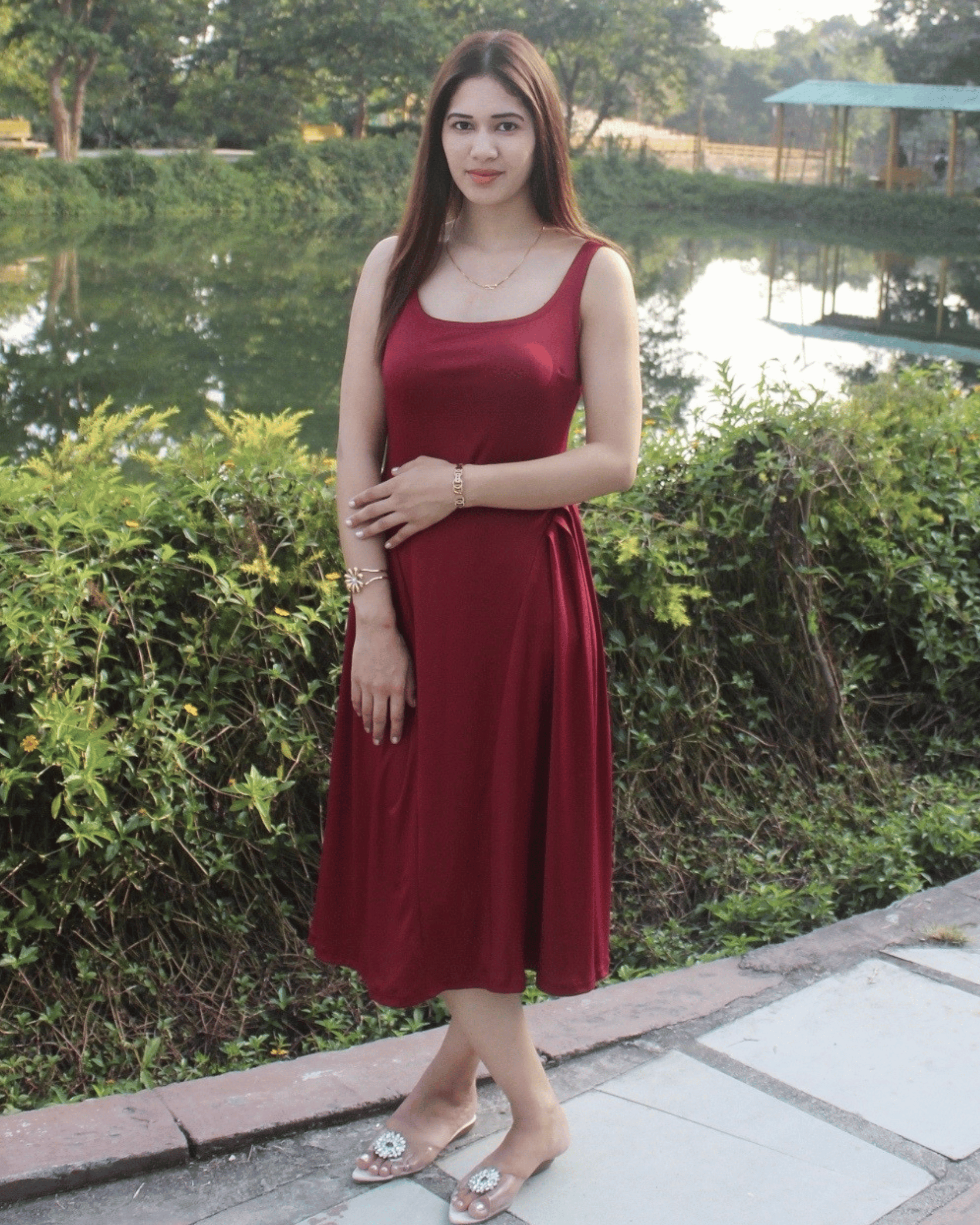 Wine Red Sleeveless Midi Dress (test)
