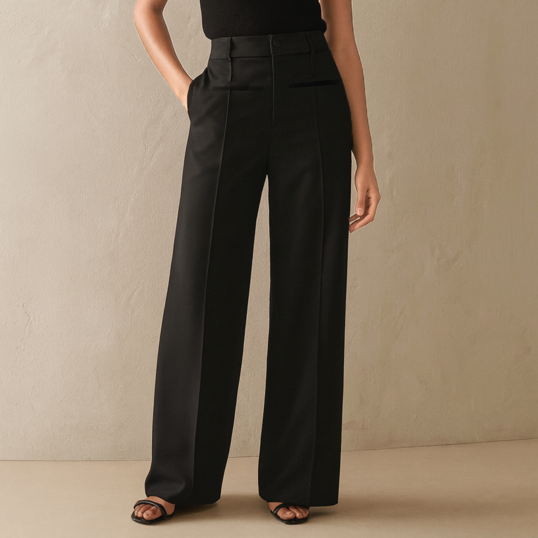 Black High-Waist Trouser